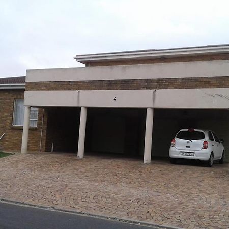 Getaway Self-Catering Tyger Valley Durbanville Εξωτερικό φωτογραφία