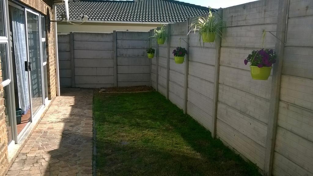 Getaway Self-Catering Tyger Valley Durbanville Εξωτερικό φωτογραφία