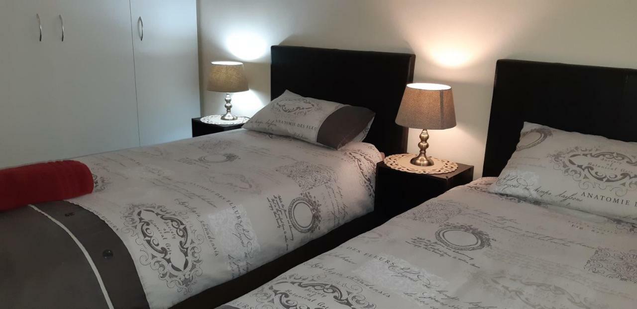 Getaway Self-Catering Tyger Valley Durbanville Εξωτερικό φωτογραφία